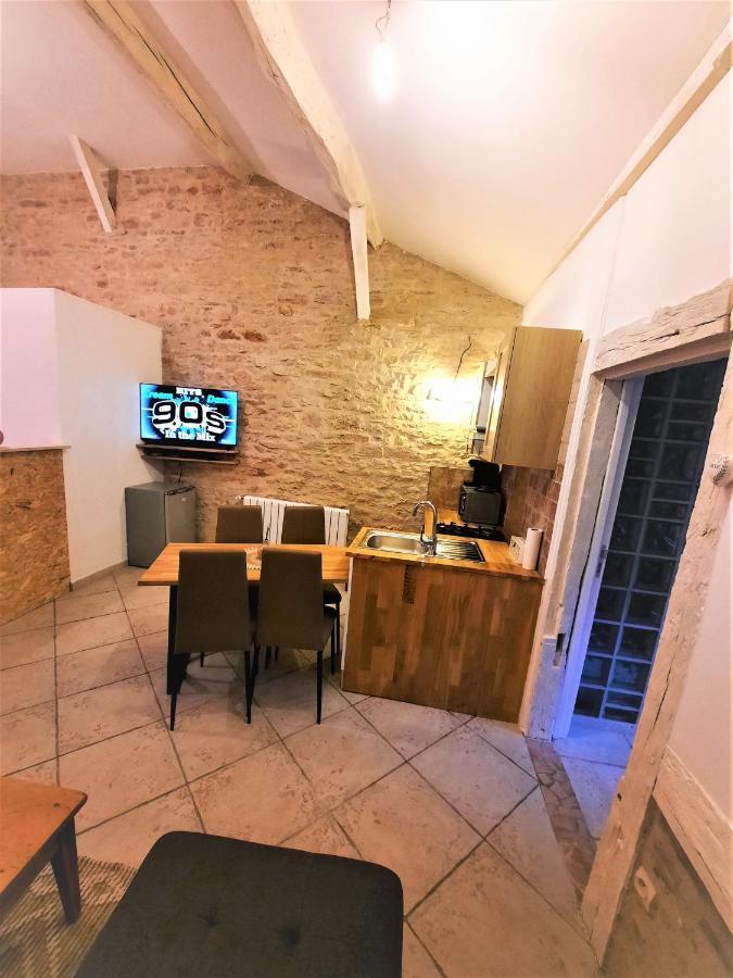 Le Cocoon Avec Parking Gratuit Apartment Cuisery Bagian luar foto