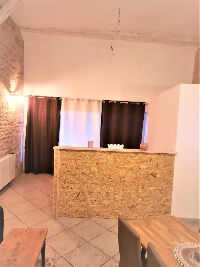 Le Cocoon Avec Parking Gratuit Apartment Cuisery Bagian luar foto