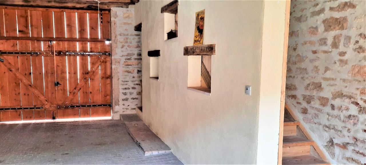 Le Cocoon Avec Parking Gratuit Apartment Cuisery Bagian luar foto